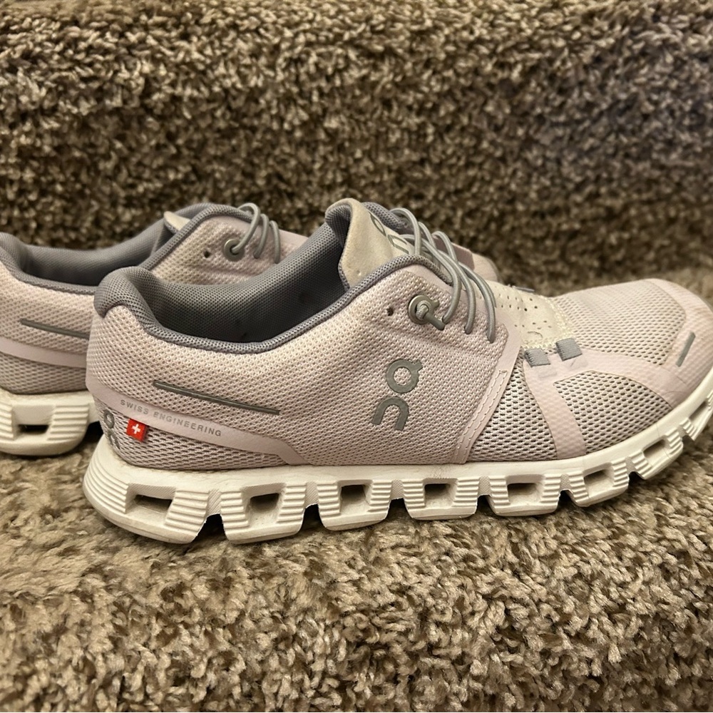 On Running Women’s Lilac Athletic Shoes